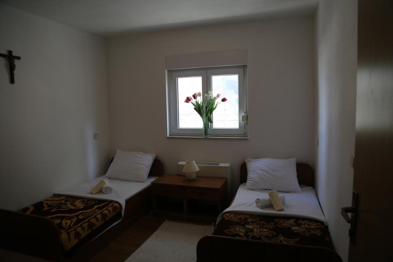 Hotel Pansion Devotions Međugorje Esterno foto